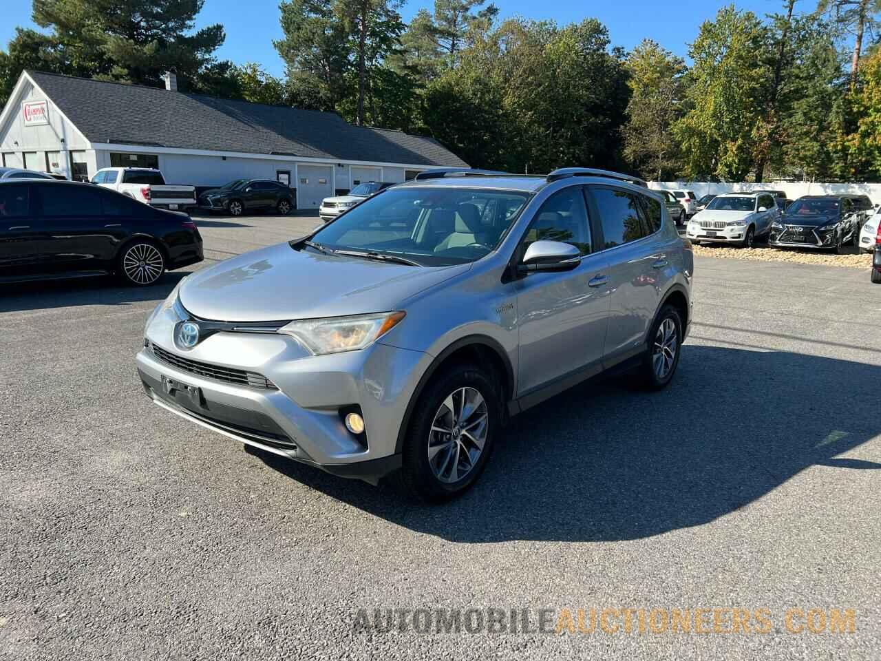 JTMRJREV3HD107478 TOYOTA RAV4 2017