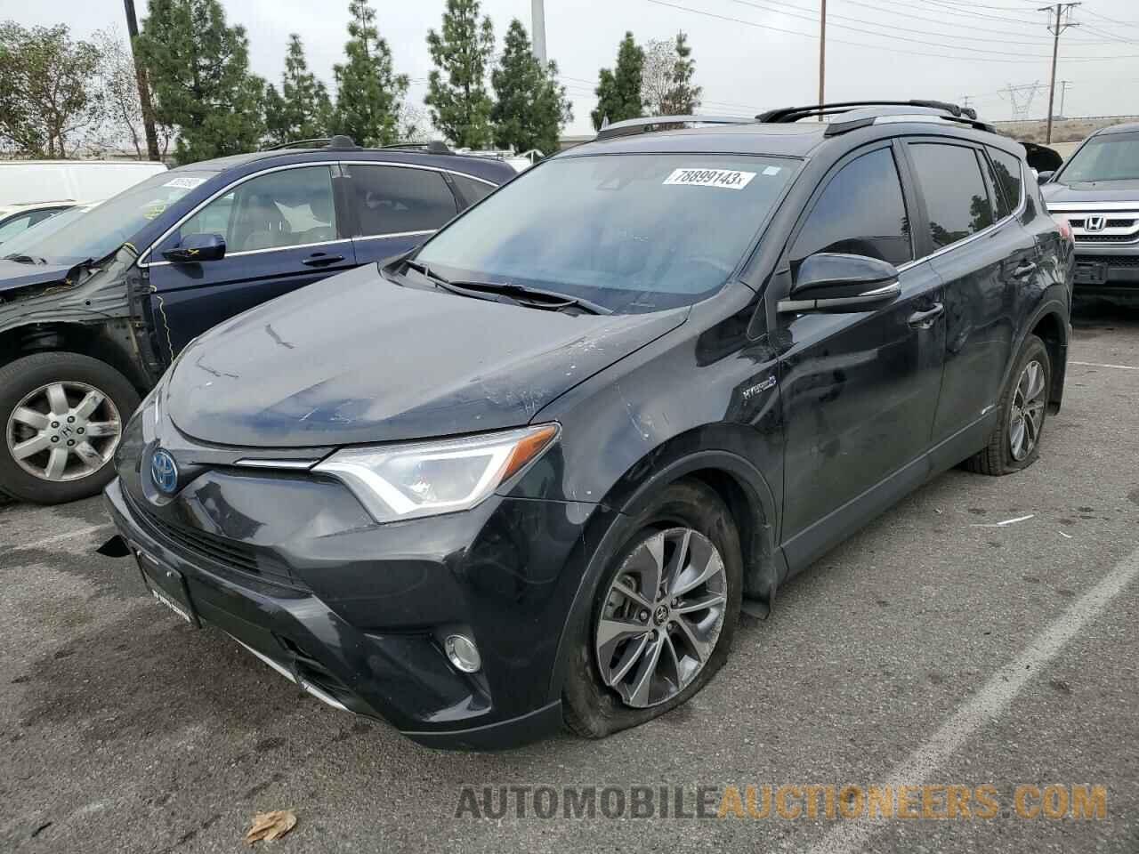 JTMRJREV3JD185555 TOYOTA RAV4 2018