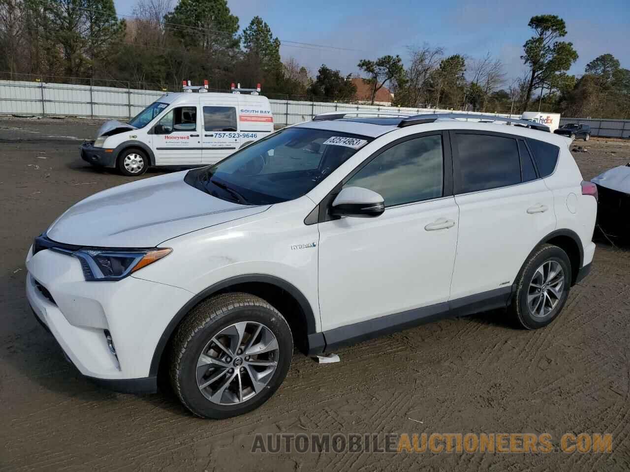 JTMRJREV4HD073907 TOYOTA RAV4 2017