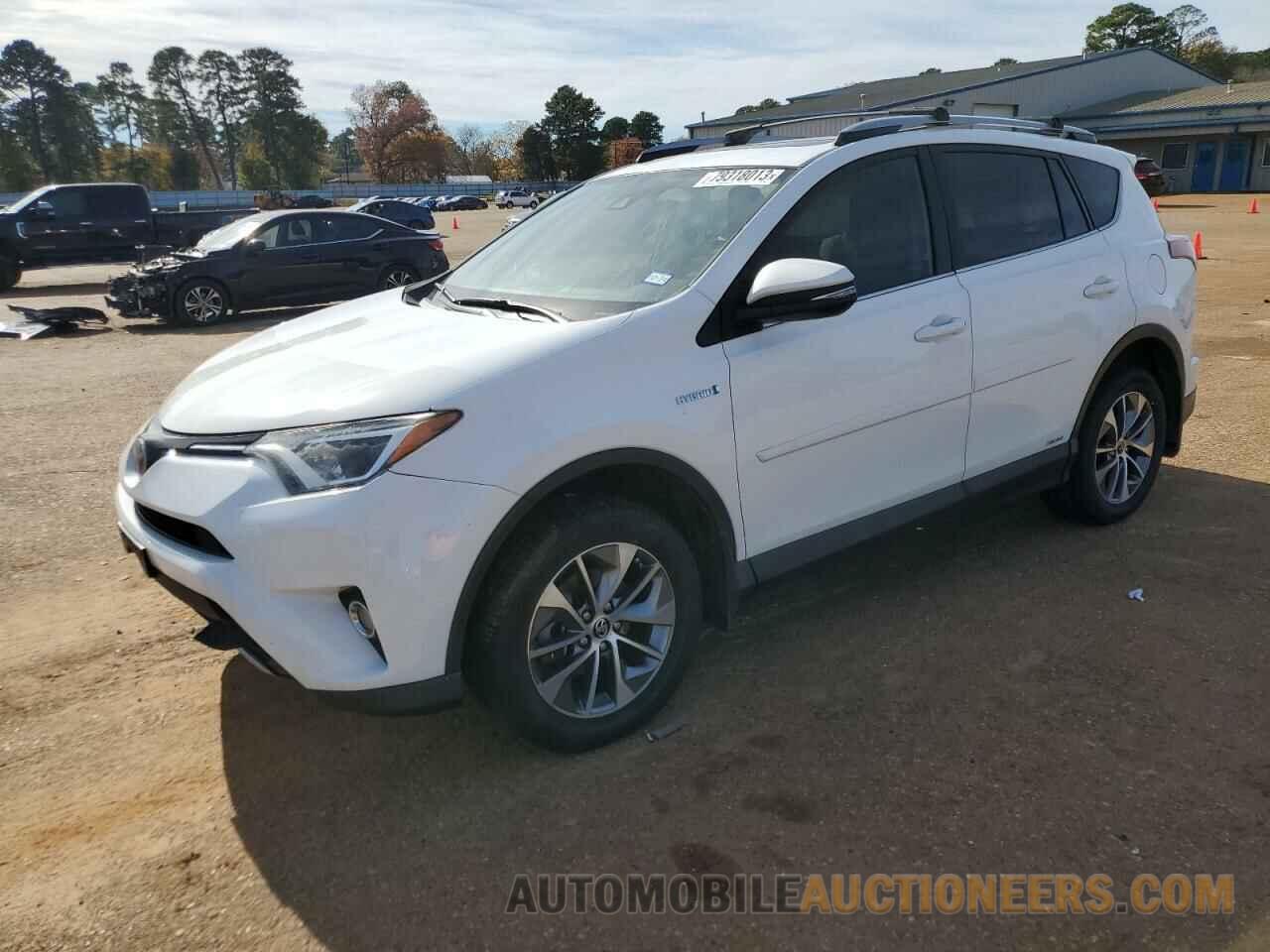 JTMRJREV5HD065587 TOYOTA RAV4 2017