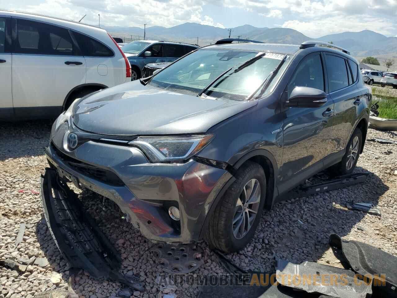 JTMRJREV6HD075934 TOYOTA RAV4 2017