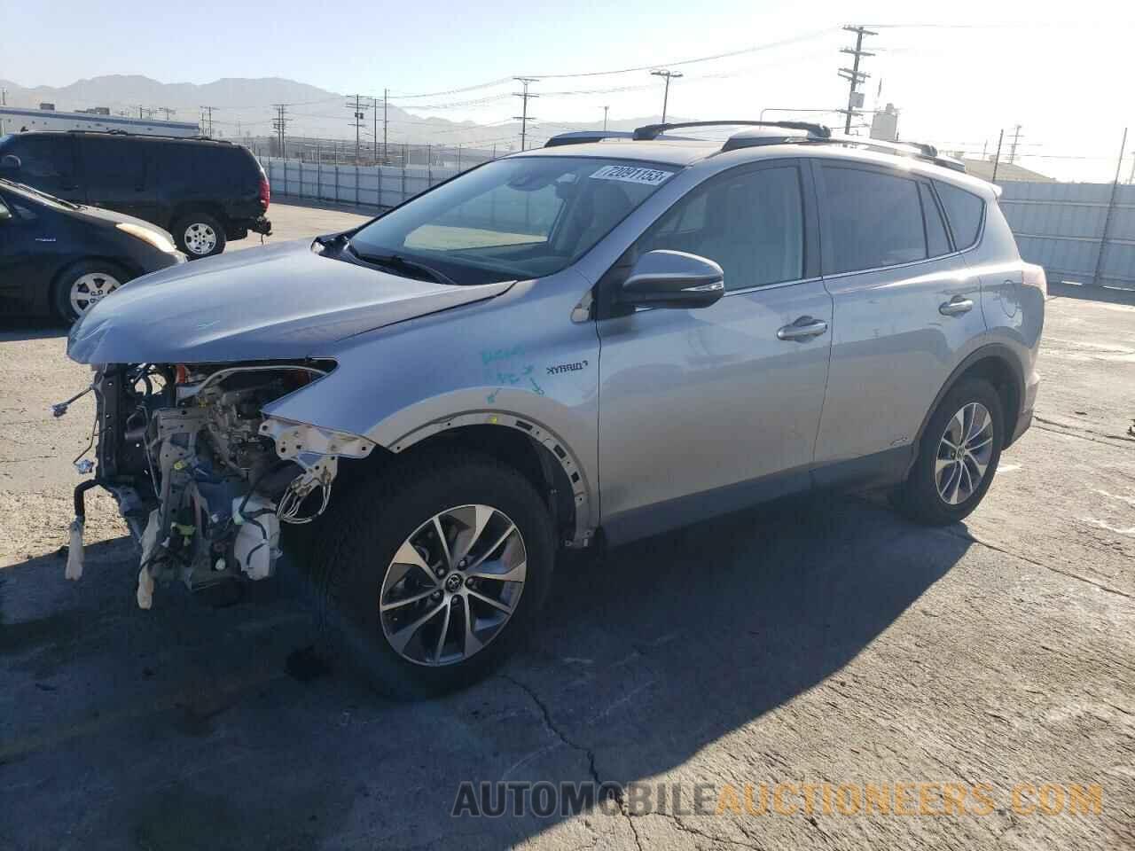 JTMRJREV6HD080857 TOYOTA RAV4 2017