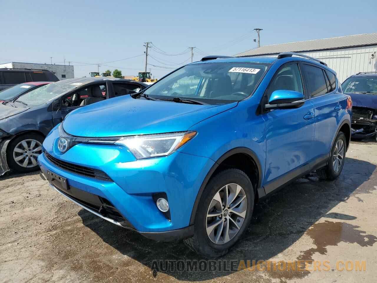 JTMRJREV6HD108897 TOYOTA RAV4 2017