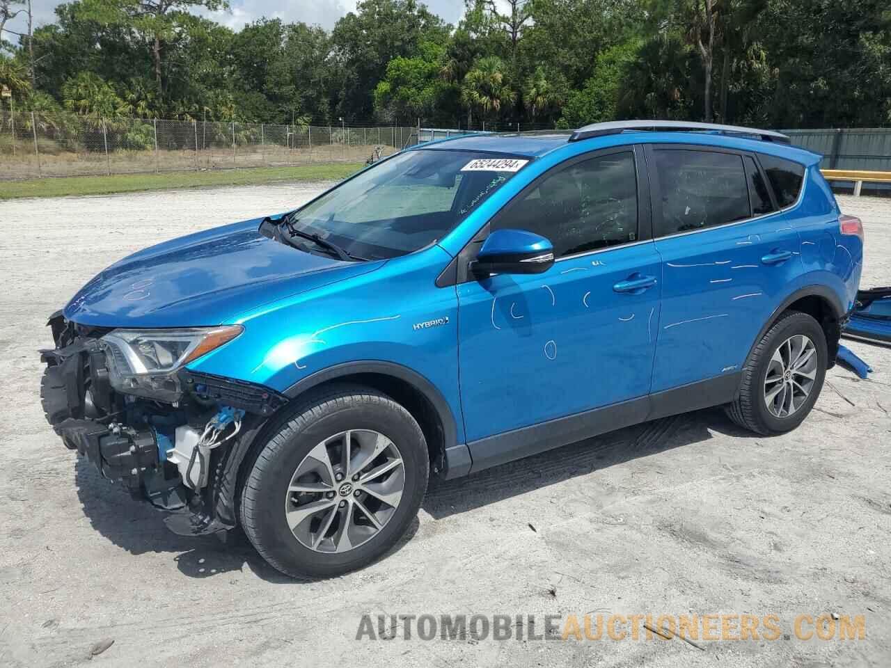 JTMRJREV6HD135579 TOYOTA RAV4 2017