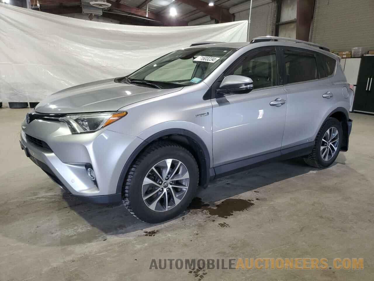 JTMRJREV6HD136604 TOYOTA RAV4 2017