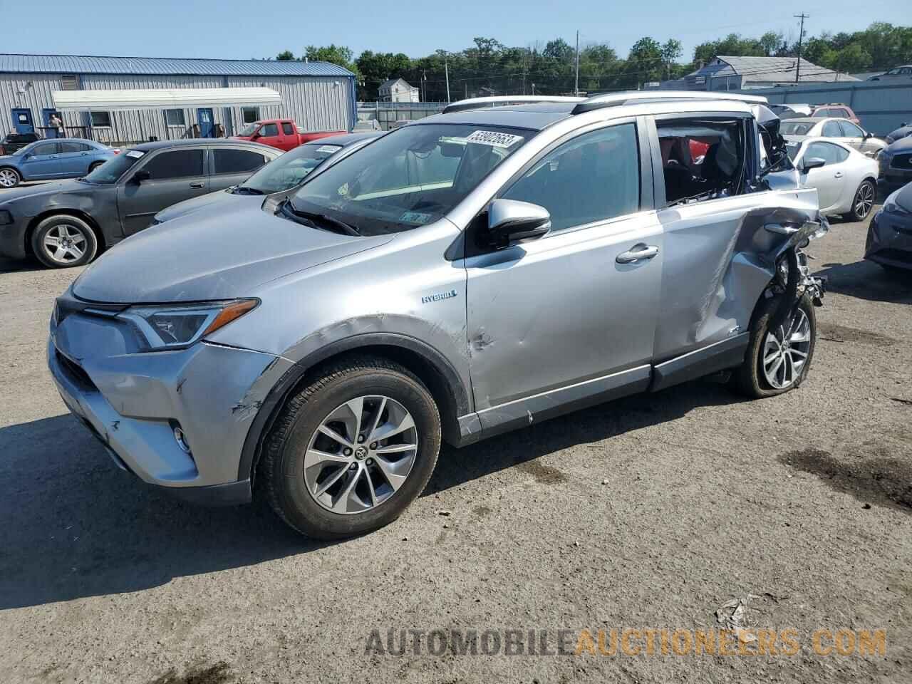 JTMRJREV6HD139857 TOYOTA RAV4 2017