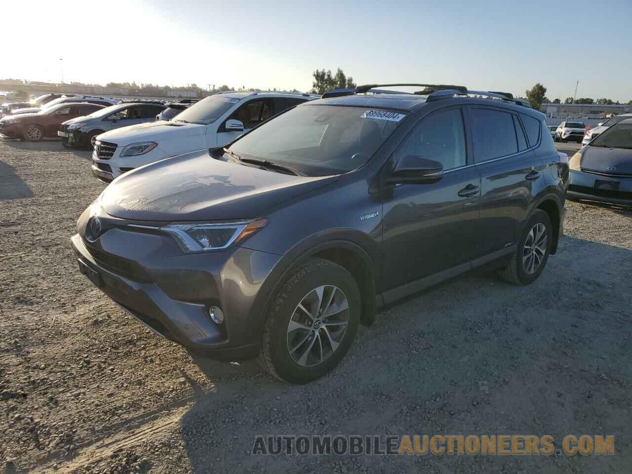 JTMRJREV6HD141236 TOYOTA RAV4 2017