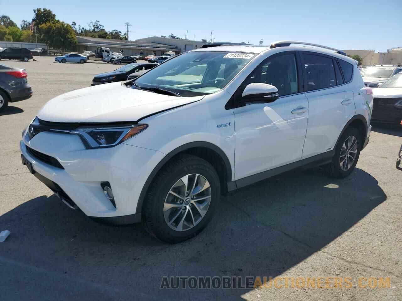 JTMRJREV6JD162870 TOYOTA RAV4 2018