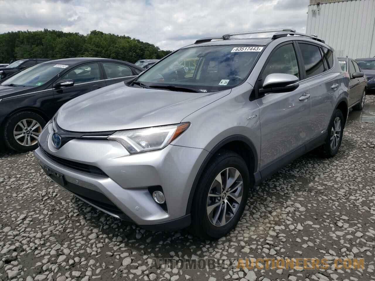 JTMRJREV6JD213915 TOYOTA RAV4 2018