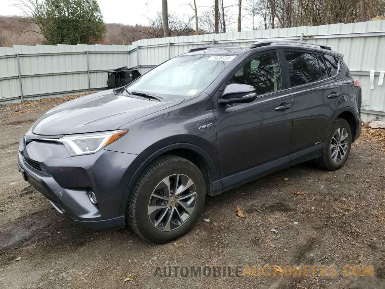 JTMRJREV7HD104731 TOYOTA RAV4 2017