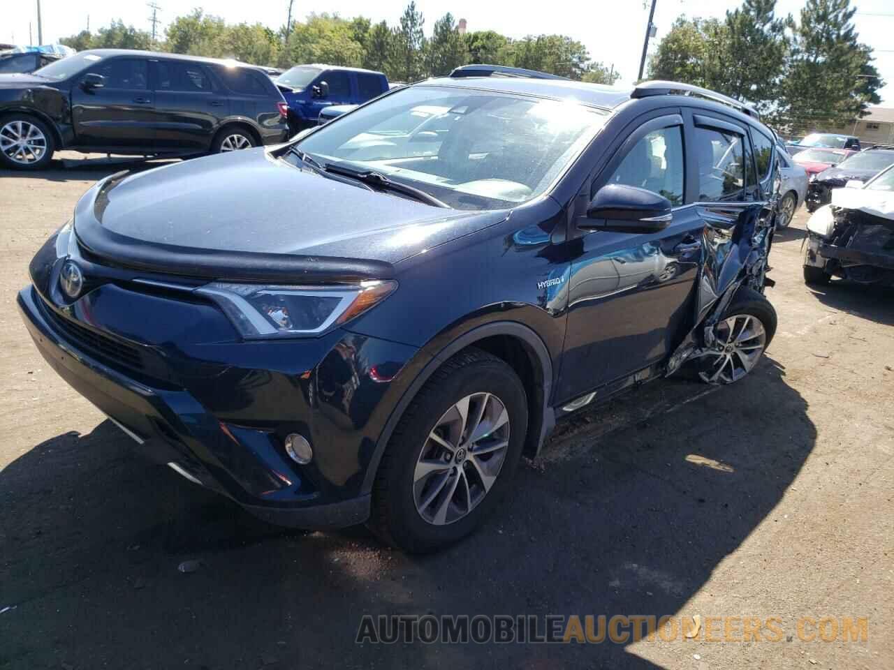 JTMRJREV7HD123487 TOYOTA RAV4 2017