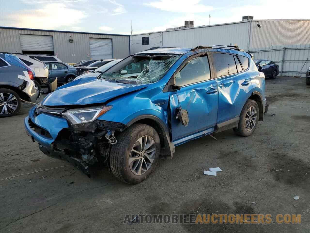 JTMRJREV7JD172632 TOYOTA RAV4 2018