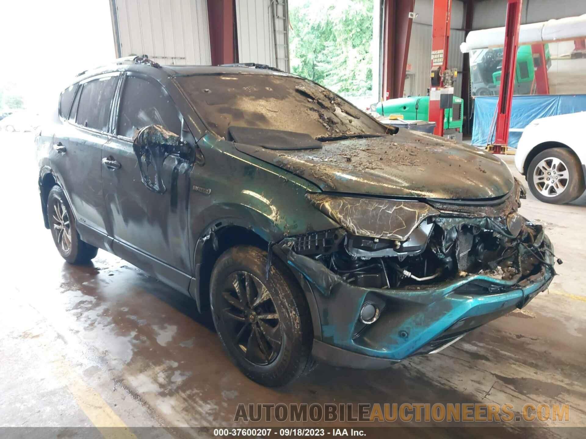 JTMRJREV7JD174672 TOYOTA RAV4 2018