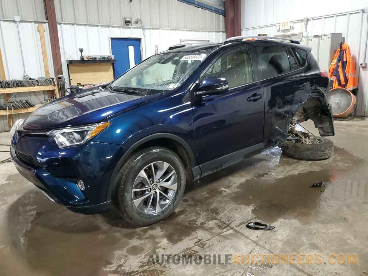 JTMRJREV7JD188331 TOYOTA RAV4 2018