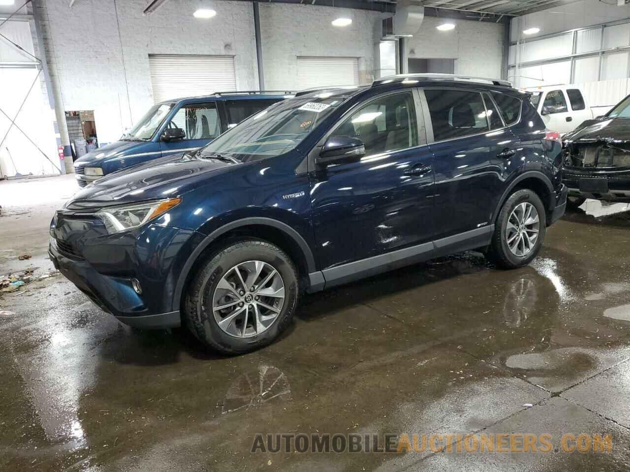 JTMRJREV8HD113423 TOYOTA RAV4 2017