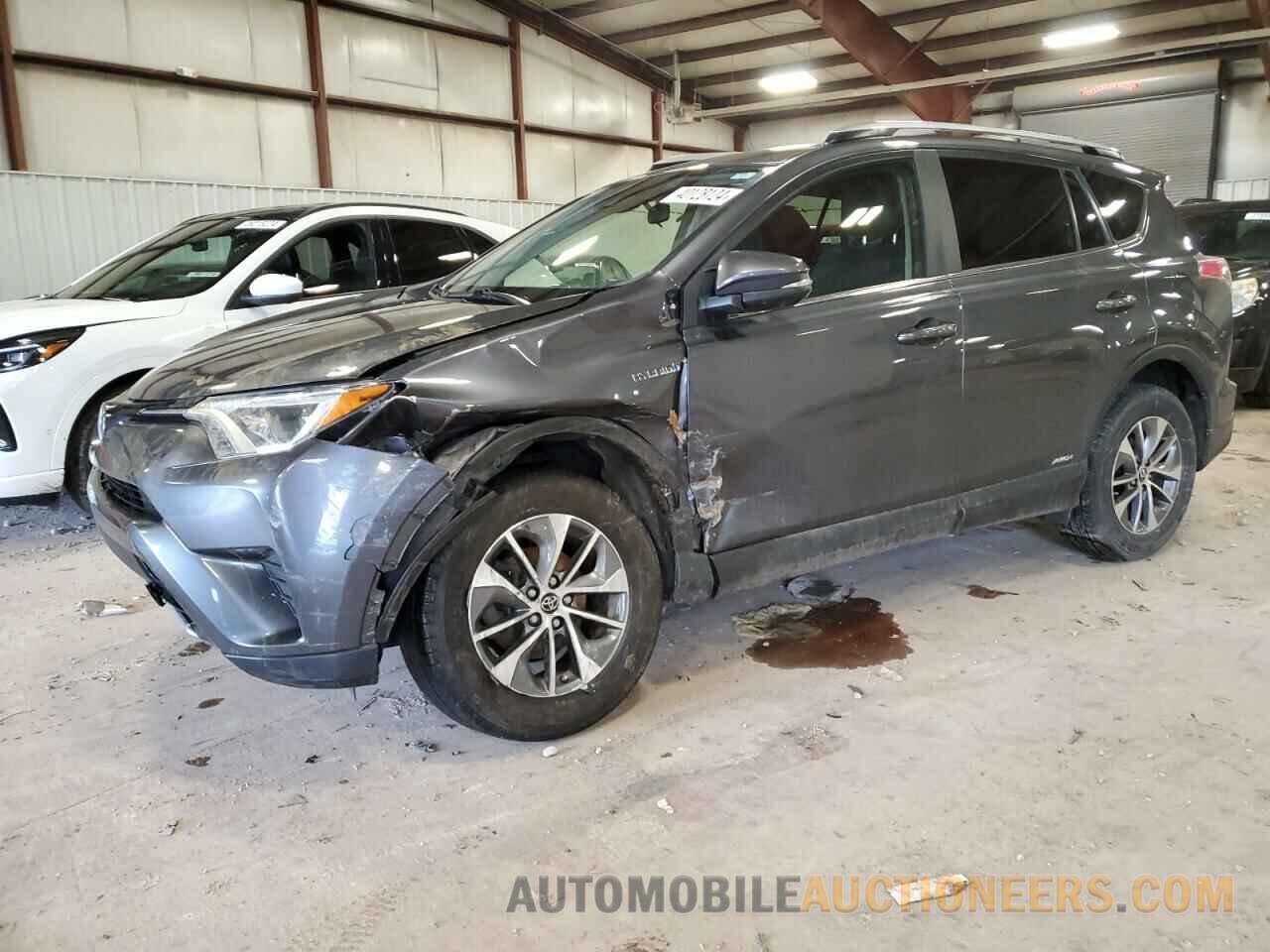 JTMRJREV8HD127631 TOYOTA RAV4 2017