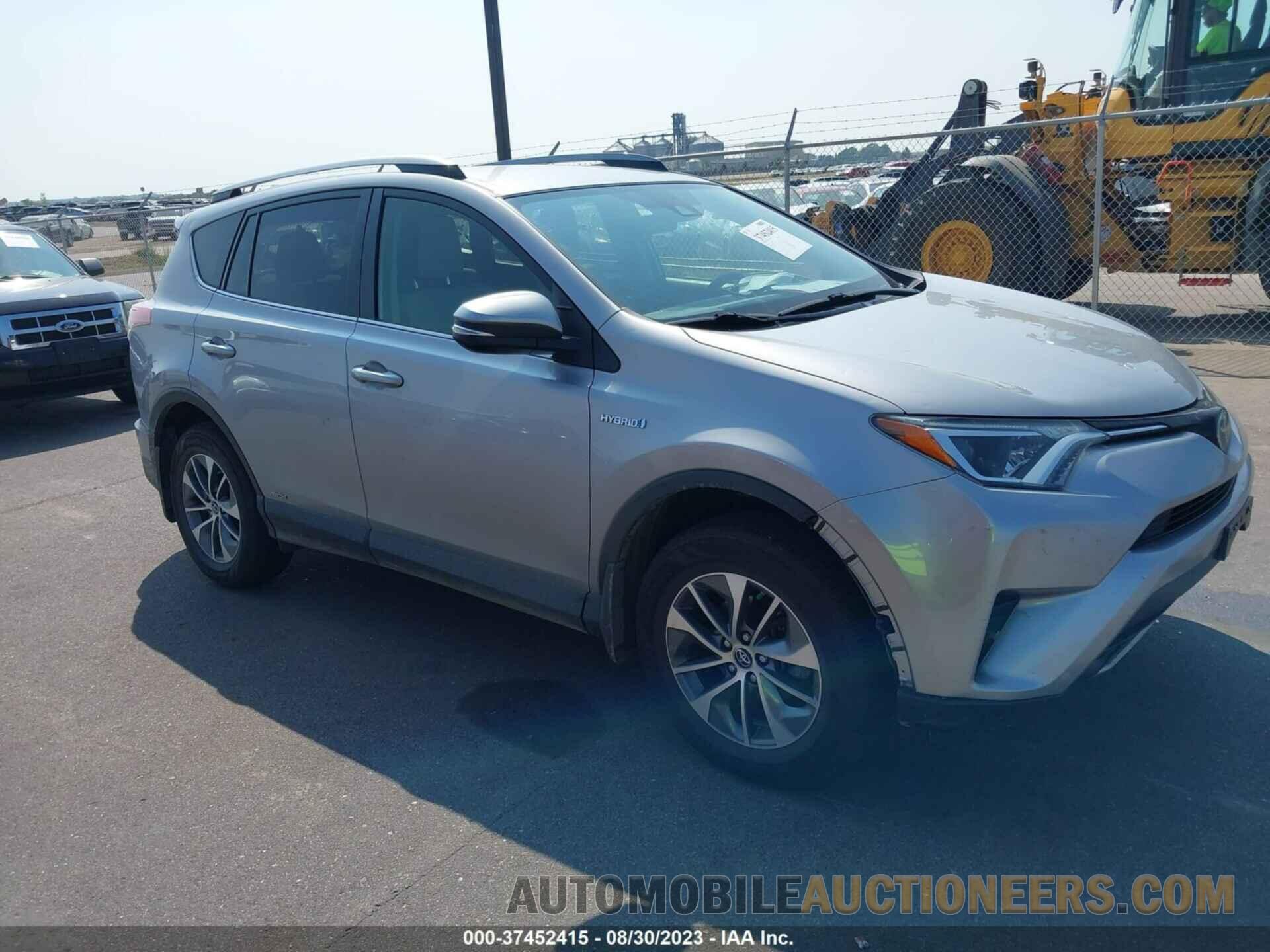 JTMRJREV8JD190671 TOYOTA RAV4 2018