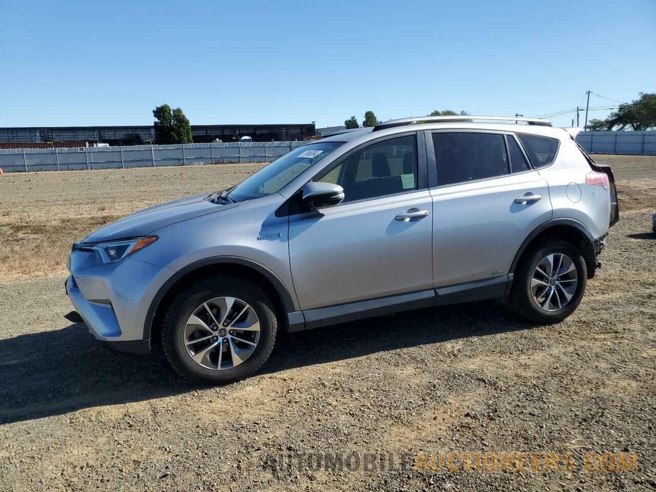 JTMRJREV8JD234281 TOYOTA RAV4 2018