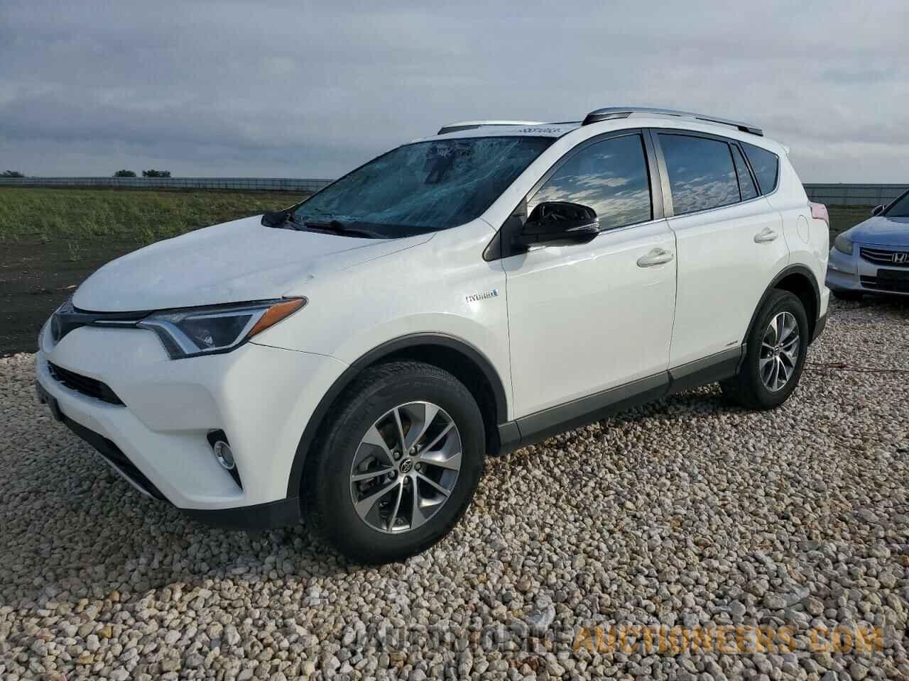 JTMRJREV8JD234524 TOYOTA RAV4 2018