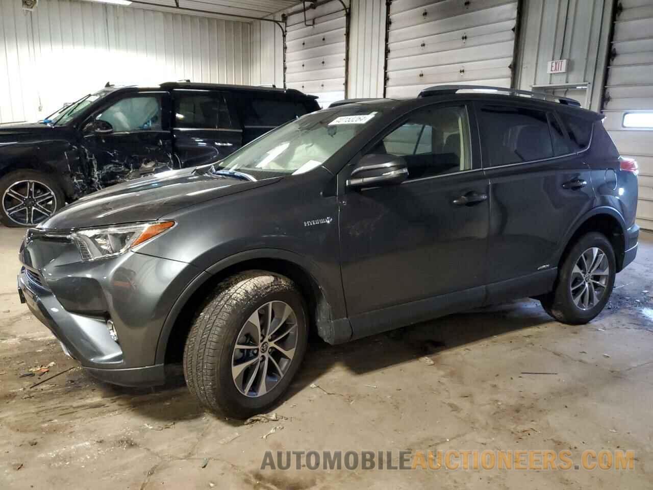 JTMRJREV8JD245393 TOYOTA RAV4 2018