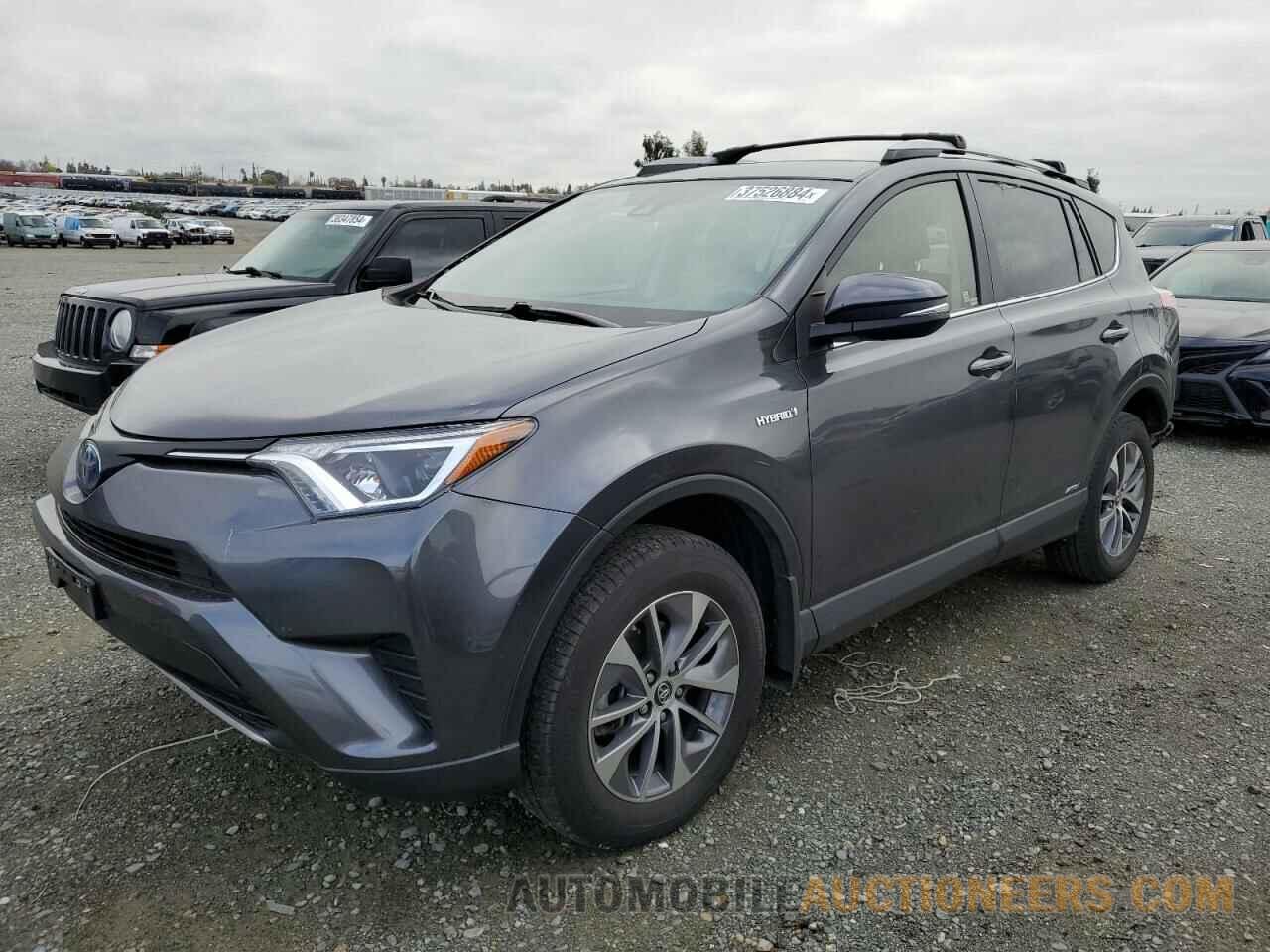 JTMRJREV8JD246981 TOYOTA RAV4 2018