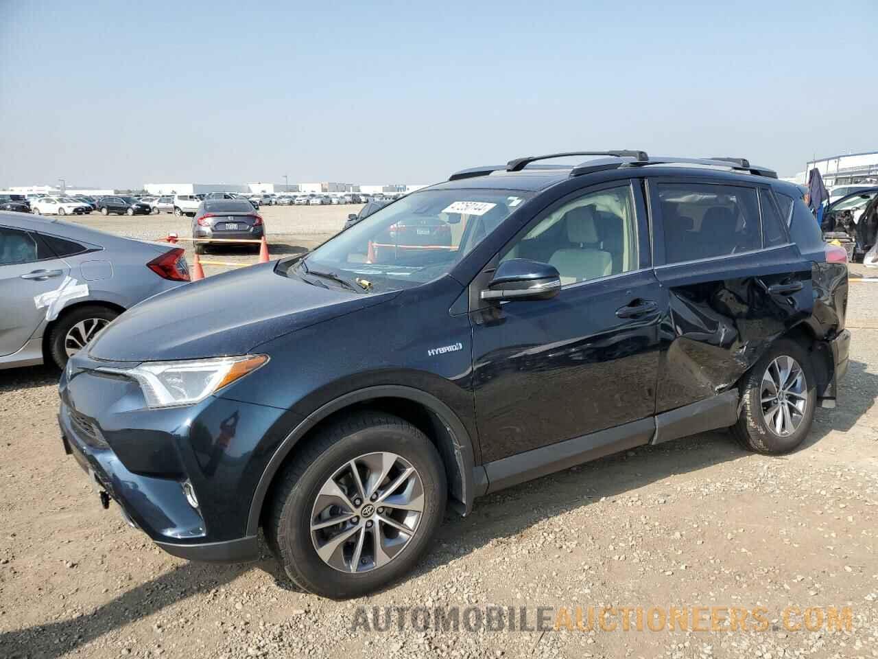 JTMRJREV8JD253803 TOYOTA RAV4 2018