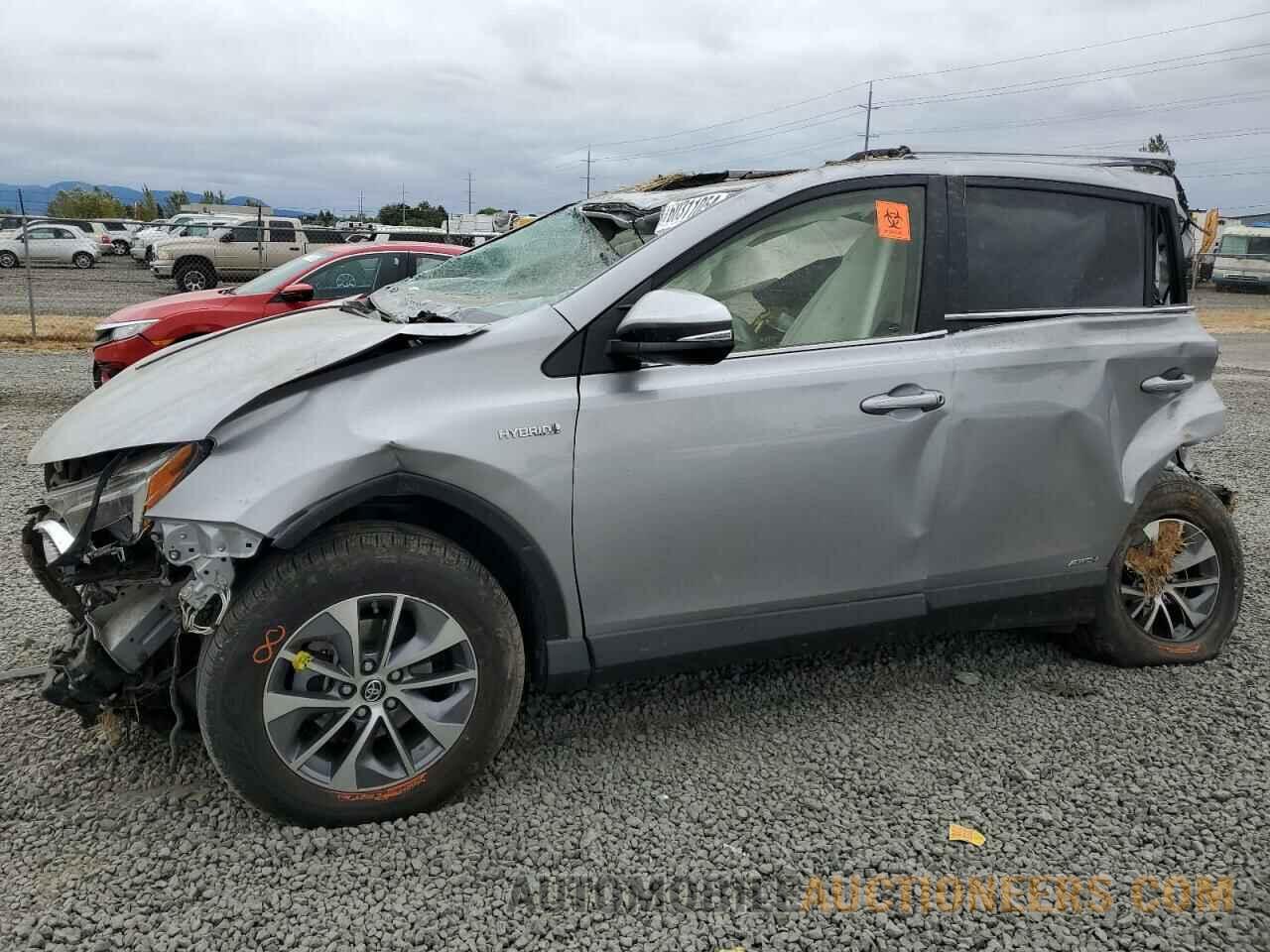 JTMRJREV9HD068623 TOYOTA RAV4 2017