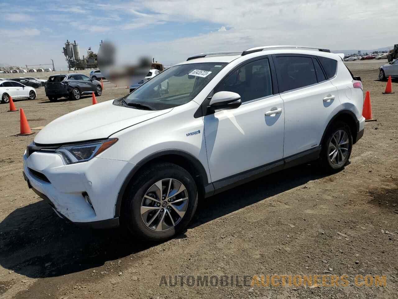 JTMRJREV9HD102298 TOYOTA RAV4 2017