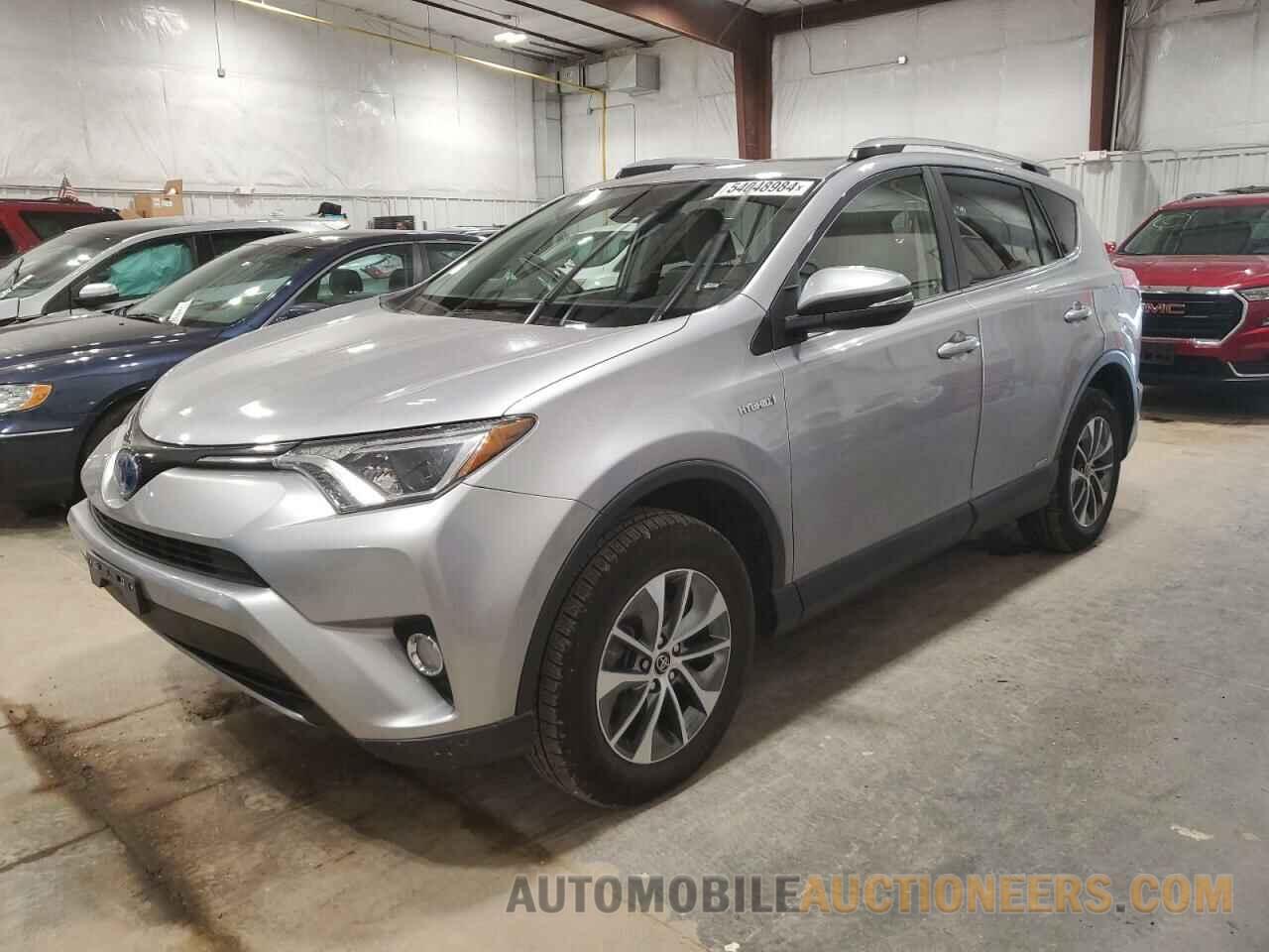 JTMRJREV9HD135950 TOYOTA RAV4 2017