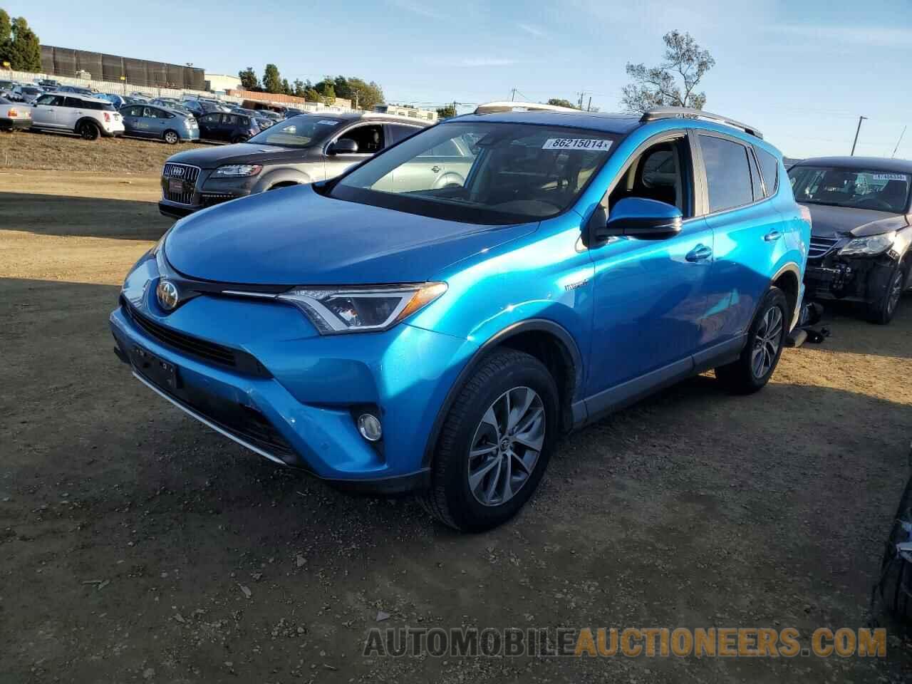 JTMRJREV9HD137486 TOYOTA RAV4 2017