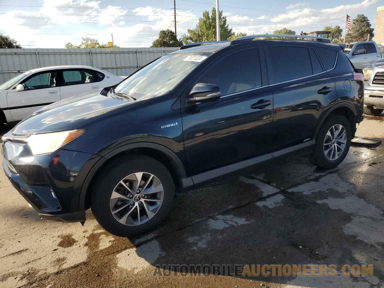 JTMRJREV9JD155251 TOYOTA RAV4 2018