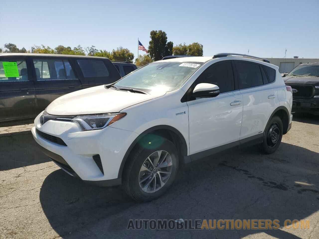 JTMRJREV9JD250666 TOYOTA RAV4 2018