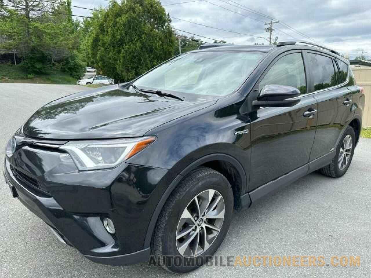 JTMRJREVXHD080571 TOYOTA RAV4 2017