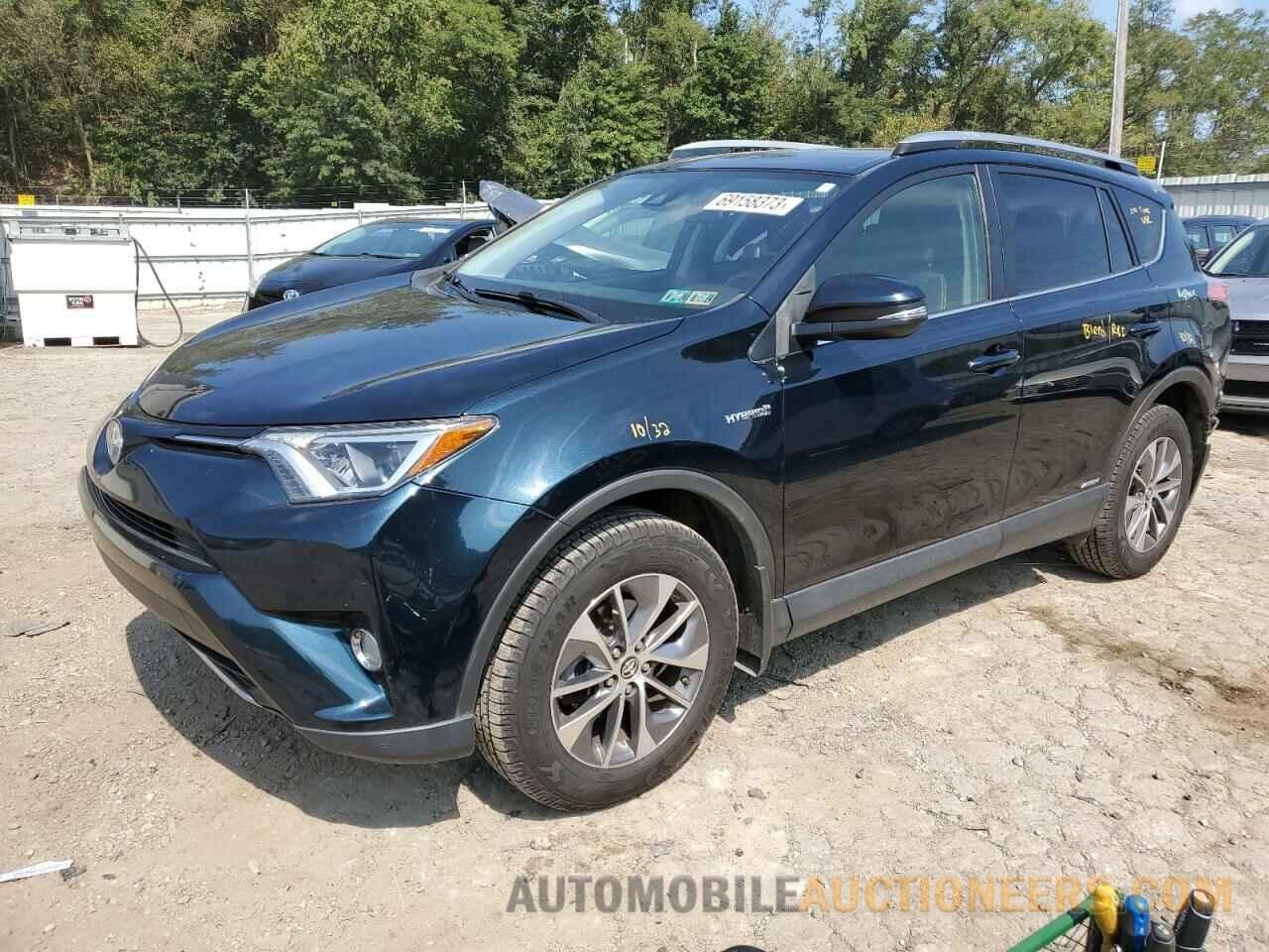 JTMRJREVXHD139795 TOYOTA RAV4 2017