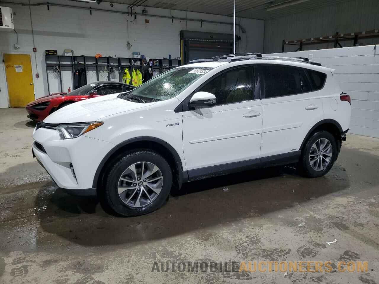 JTMRJREVXJD175511 TOYOTA RAV4 2018