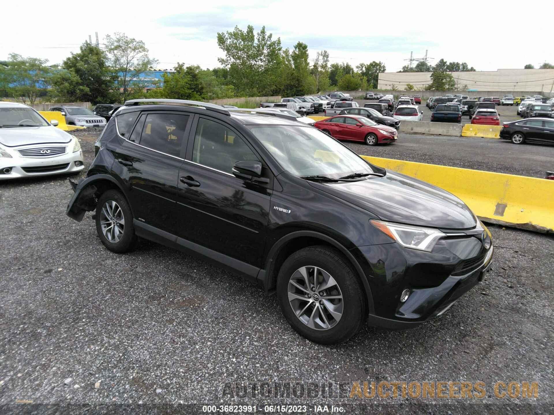 JTMRJREVXJD214355 TOYOTA RAV4 2018