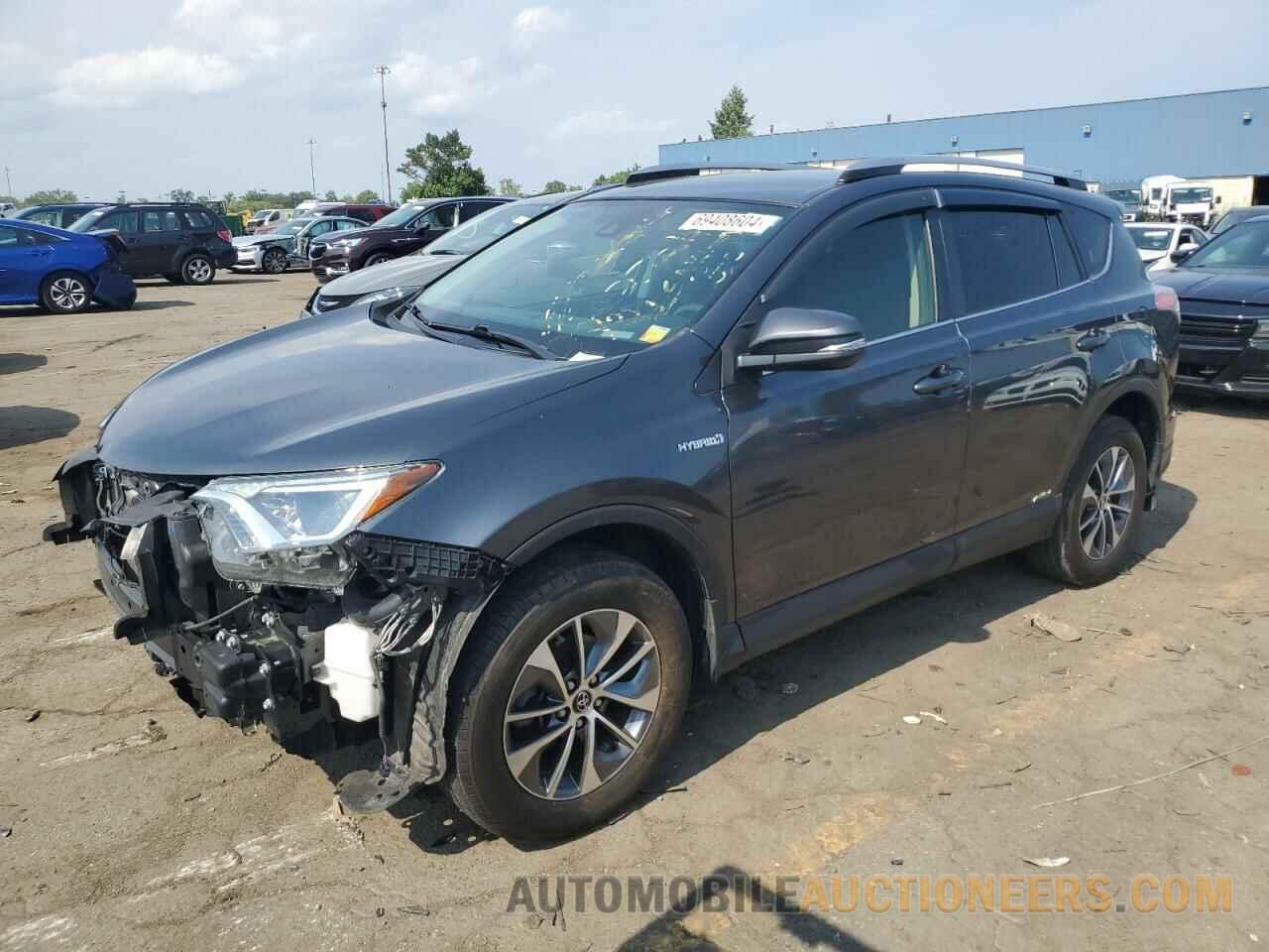 JTMRJREVXJD222701 TOYOTA RAV4 2018