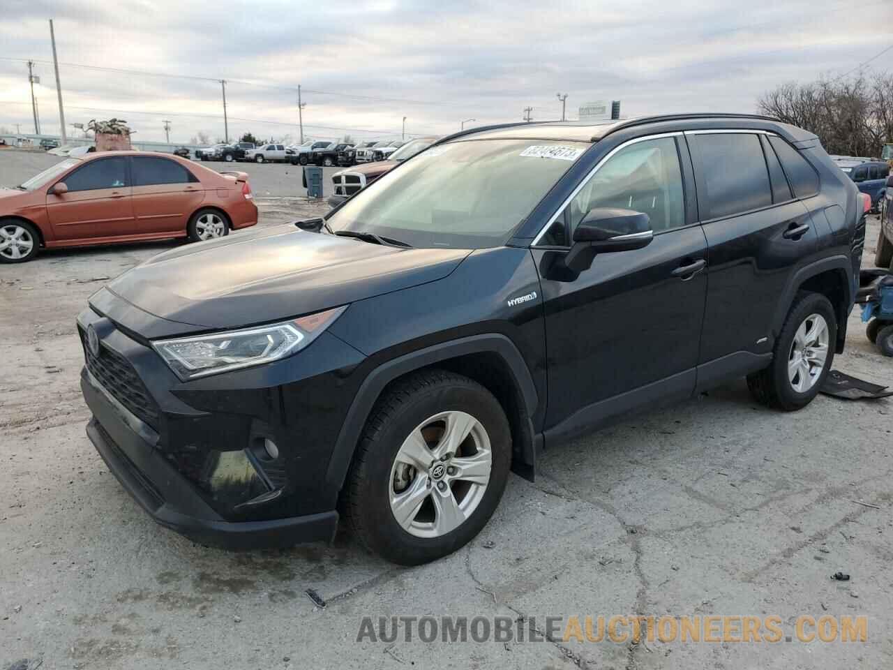 JTMRWRFV1MD106016 TOYOTA RAV4 2021