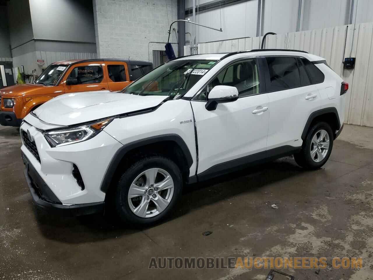 JTMRWRFV6MD114130 TOYOTA RAV4 2021