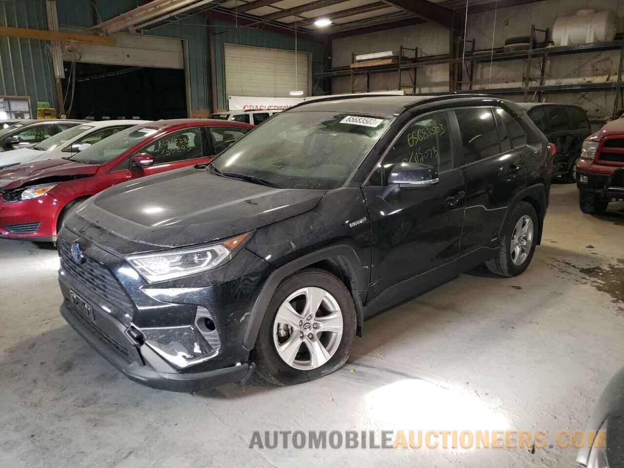 JTMRWRFV8MD126487 TOYOTA RAV4 2021