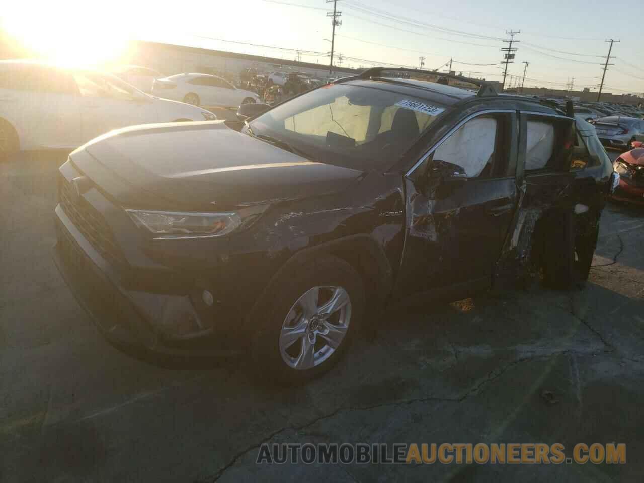 JTMRWRFVXKD503267 TOYOTA RAV4 2019