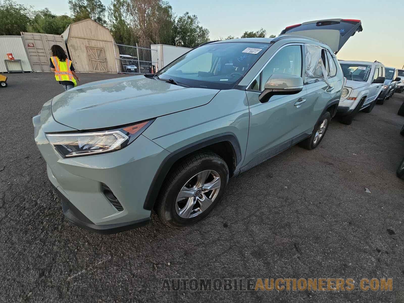 JTMW1RFVXMJ022795 Toyota RAV4 2021