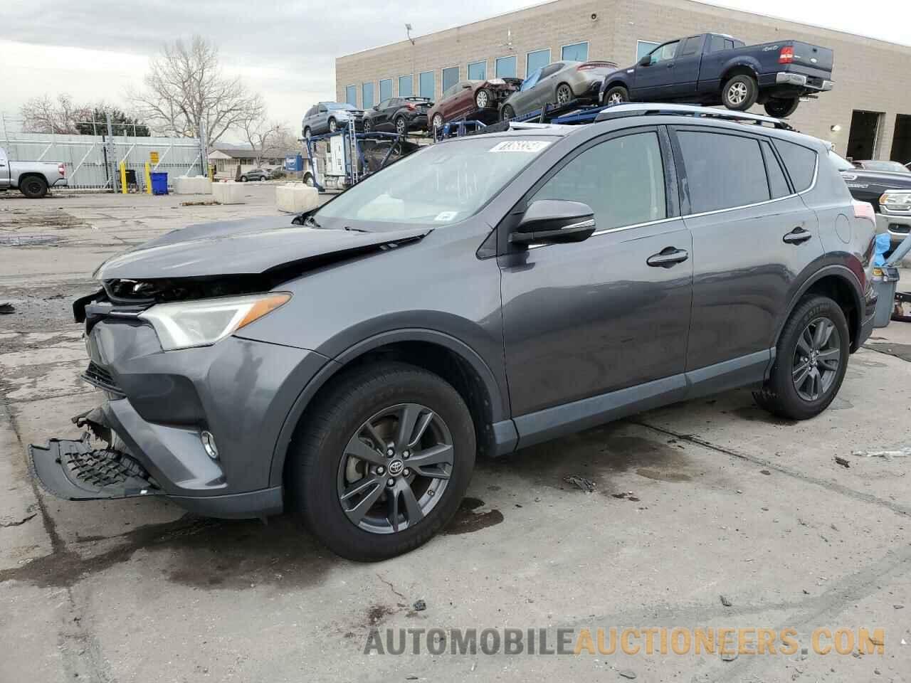 JTMWFREV0HJ111042 TOYOTA RAV4 2017