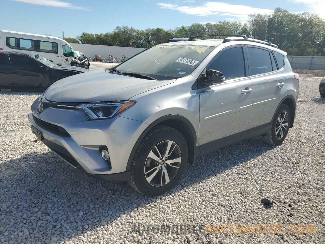 JTMWFREV0JD132753 TOYOTA RAV4 2018