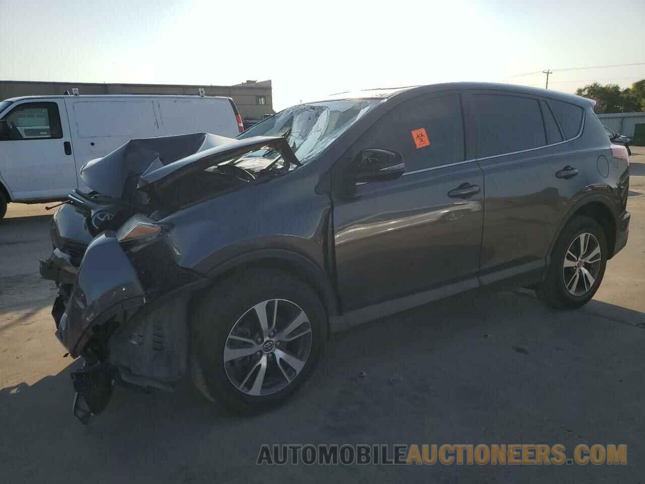 JTMWFREV0JD132882 TOYOTA RAV4 2018