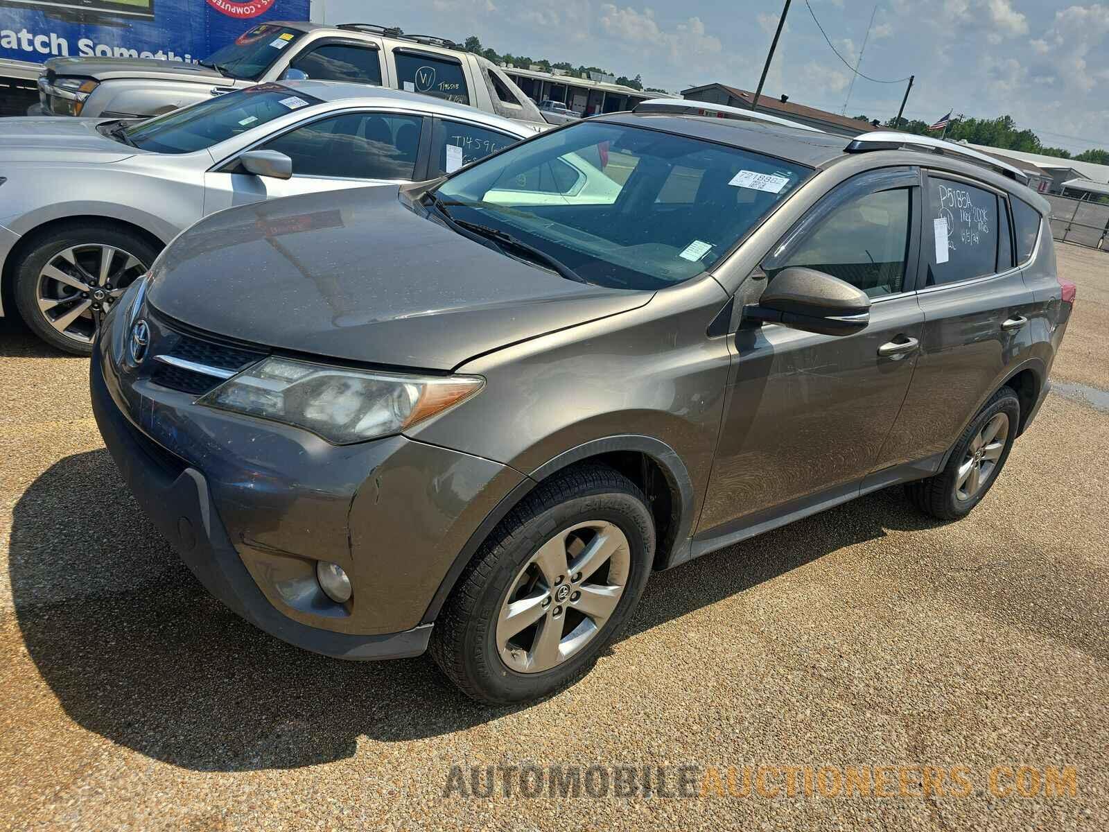 JTMWFREV1FD071338 Toyota RAV4 2015