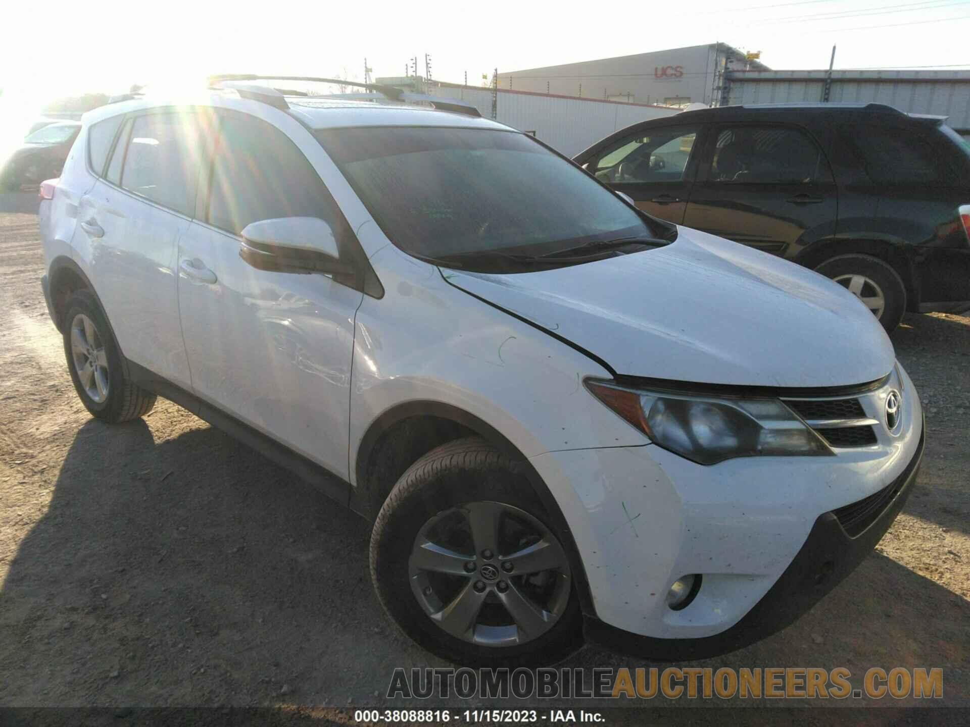 JTMWFREV1FJ043072 TOYOTA RAV4 2015