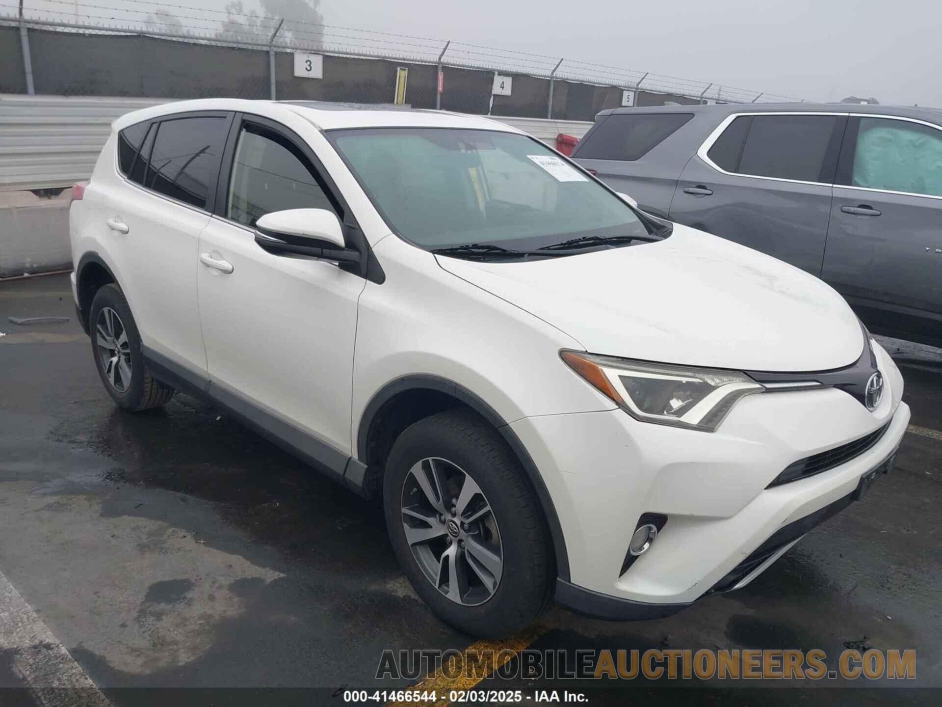 JTMWFREV1GJ082245 TOYOTA RAV4 2016