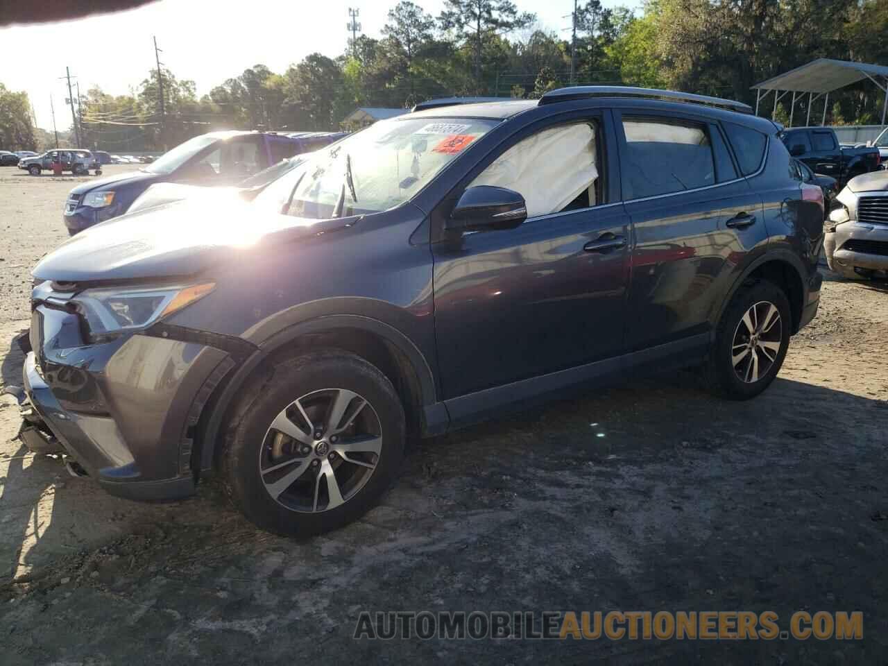 JTMWFREV1HJ104892 TOYOTA RAV4 2017