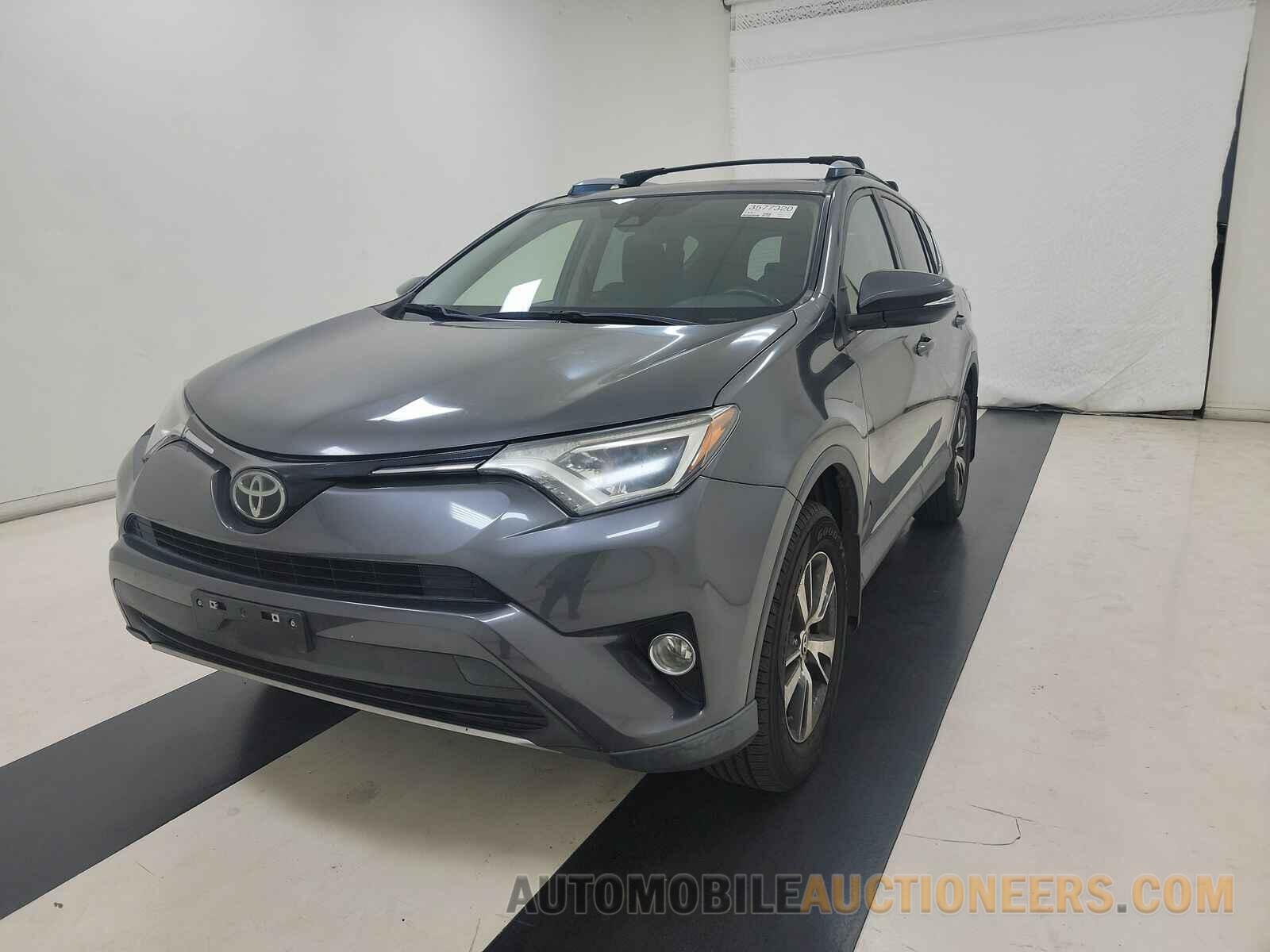 JTMWFREV1HJ109946 Toyota RAV4 2017